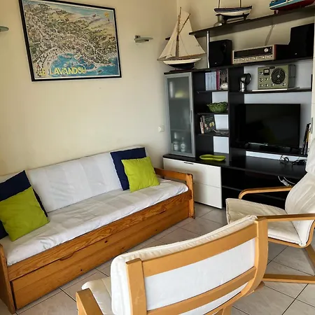 Lägenhet Avec Superbe Terrasse Pour 4 Personnes Le Lavandou